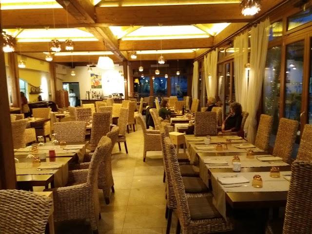 Pelikano Restaurant & Beach Club